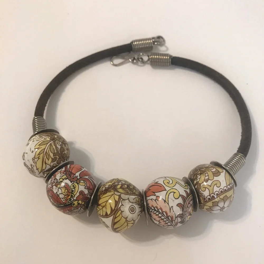 Choker large Venetian hand made beads vintage seventies colors cool on your neck
